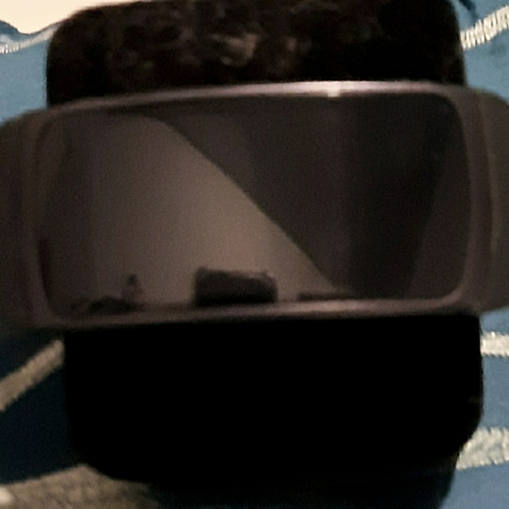 Samsung Gear fit 2.   (SOLD)
